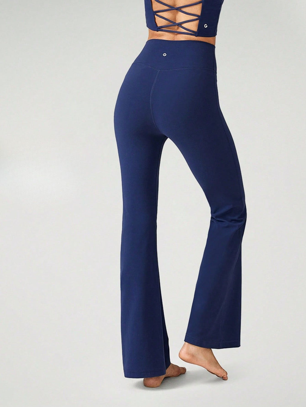 Legging Flare Cintura Alta Com Caimento Alongado