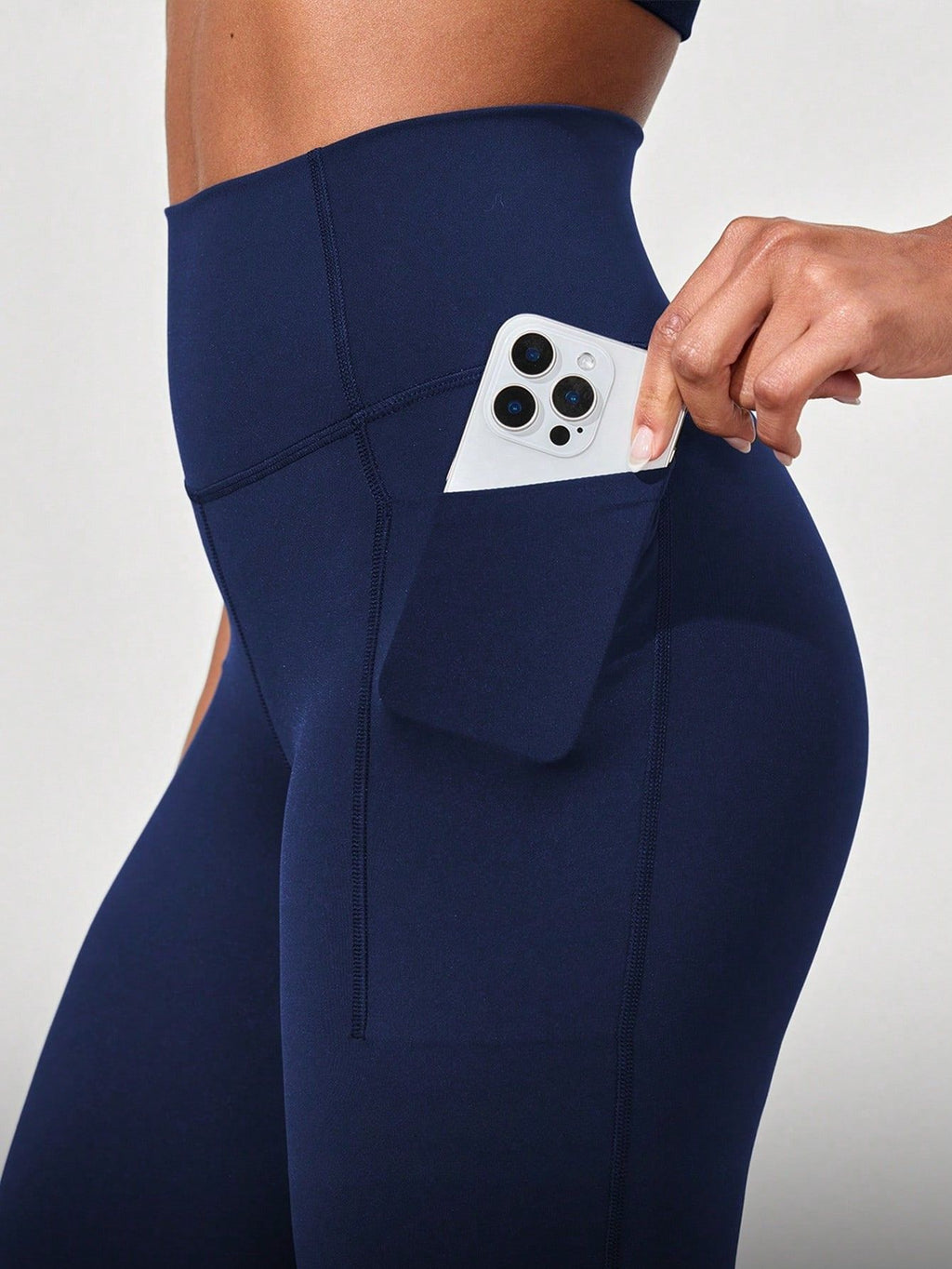 Legging Cintura Alta Com Bolsos Laterais Funcionais