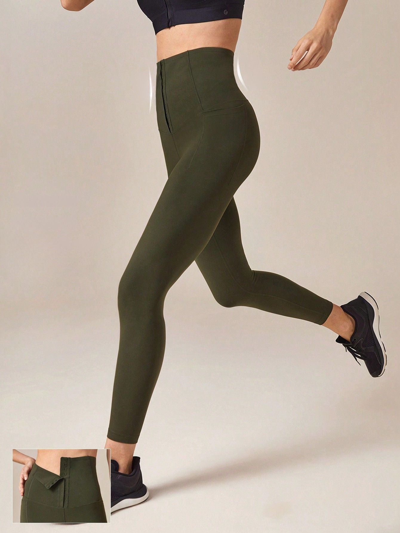 Legging Cintura Alta Com Fecho Em Colchetes