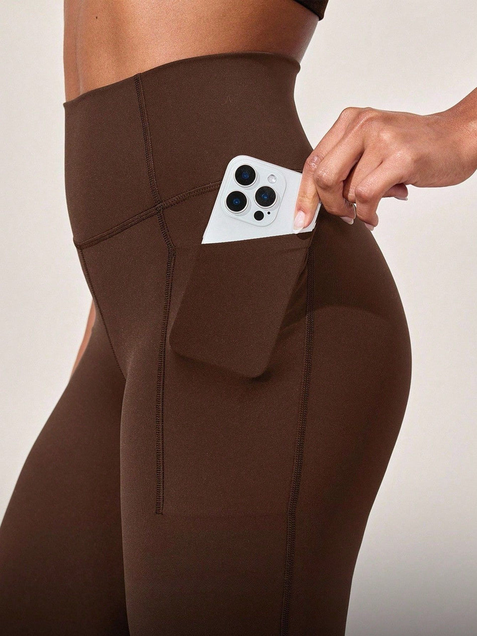 Legging Cintura Alta Com Bolsos Laterais Funcionais