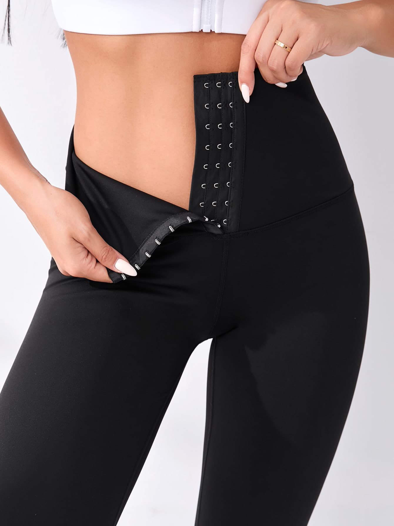 Legging Cintura Alta Com Fechamento Ajustável Frontal