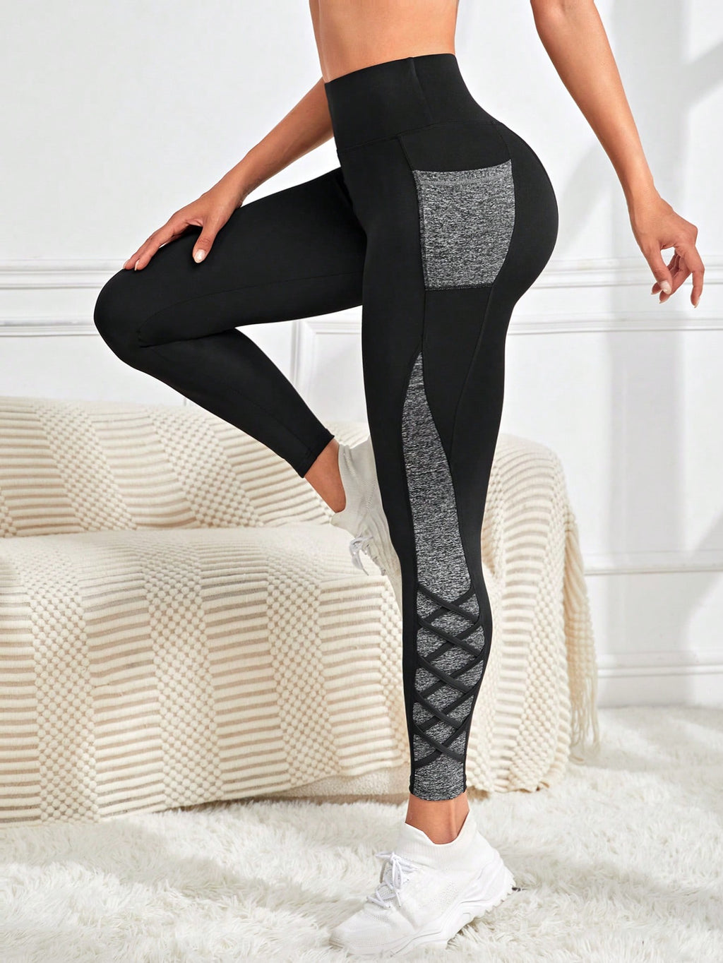 Legging Fitness Cintura Alta Com Painel Lateral Vazado