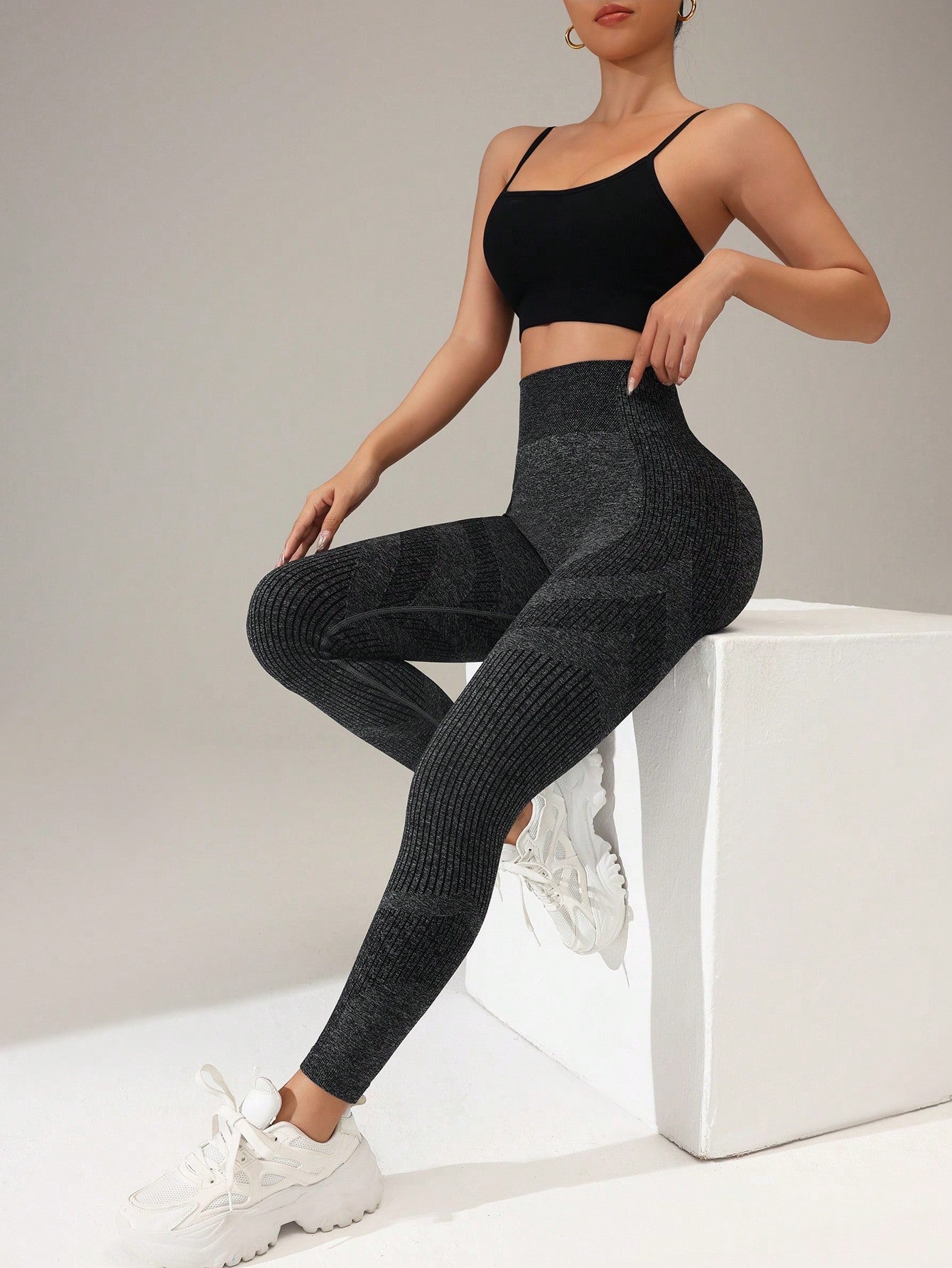 Legging Fitness Compressão Anatômica Textura Localizada