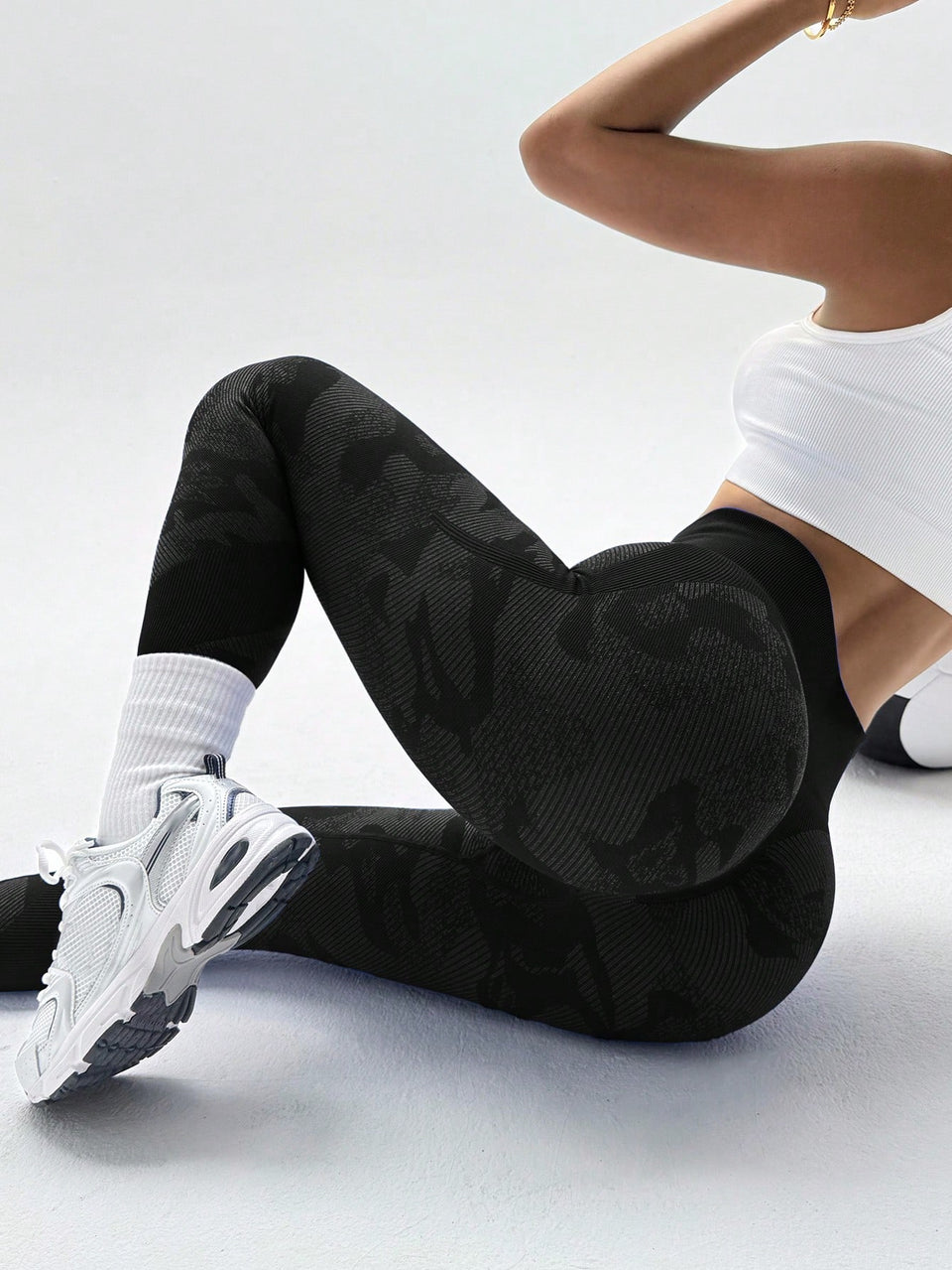 Legging Fitness Texturizada Com Padronagem Camuflada