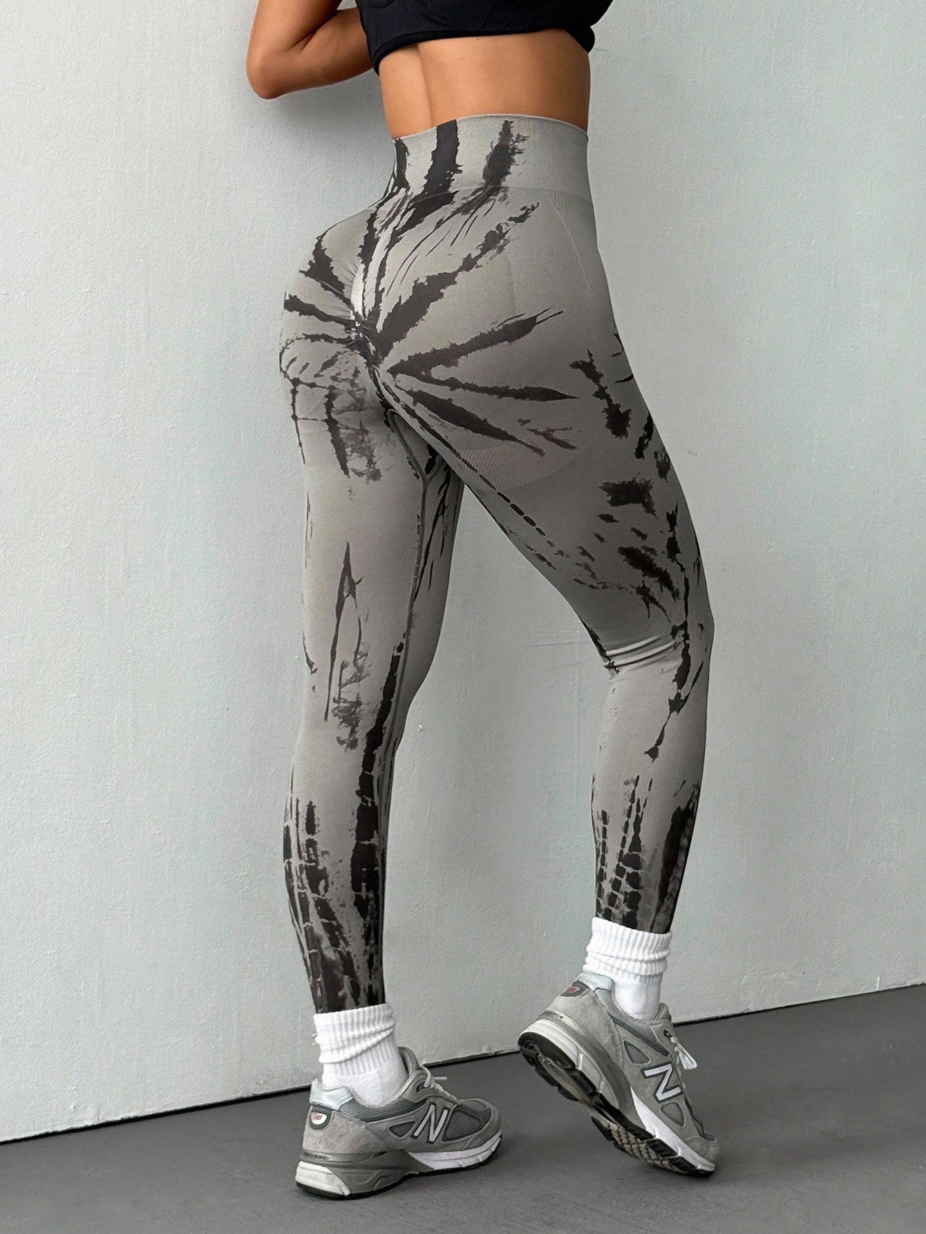 Legging Fitness Estampa Abstrata Cintura Alta Ajuste Justo