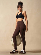 Legging Cintura Alta Com Detalhe Lateral Minimal
