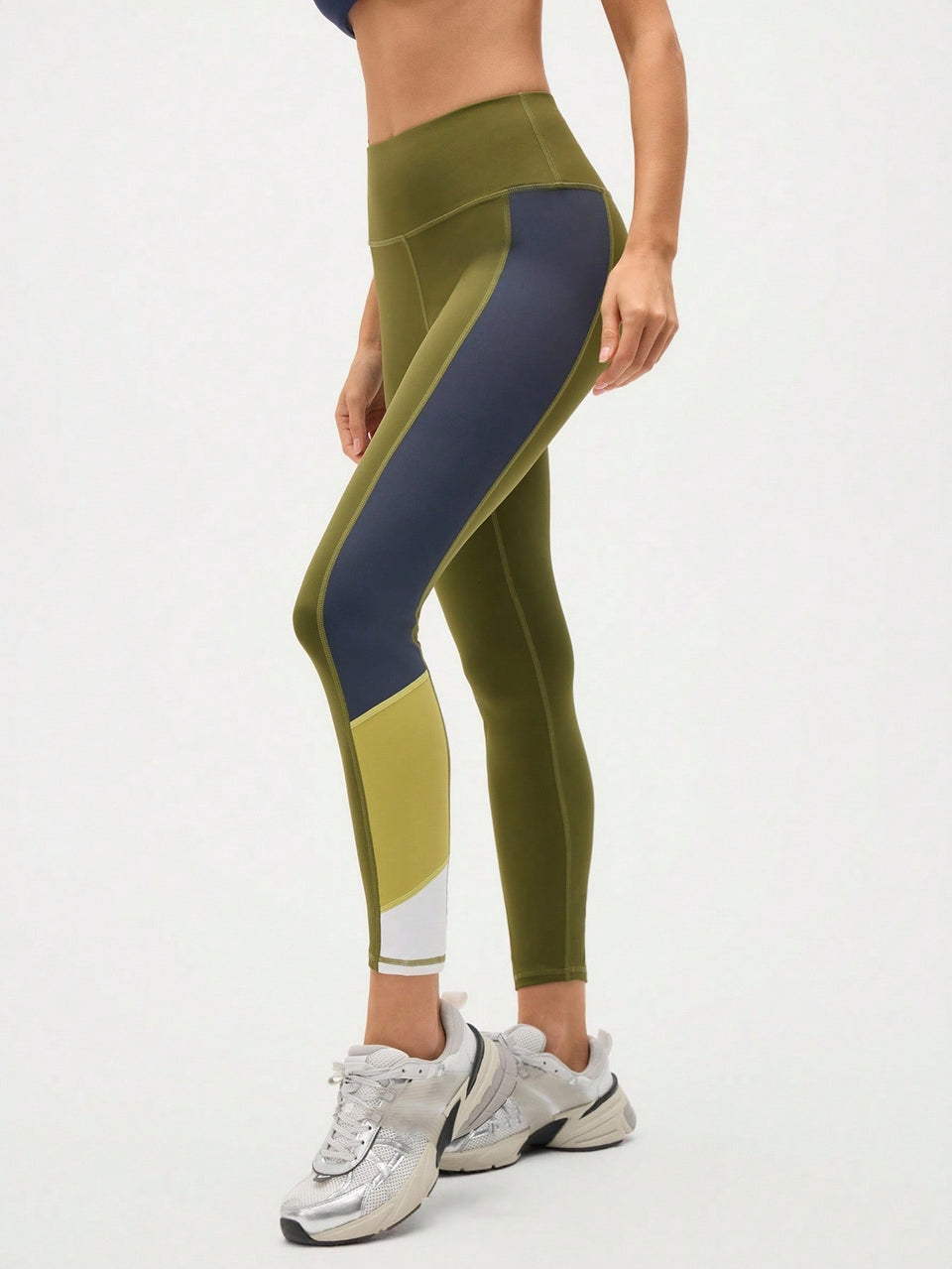 Legging Fitness Cintura Alta Com Recortes Em Blocos