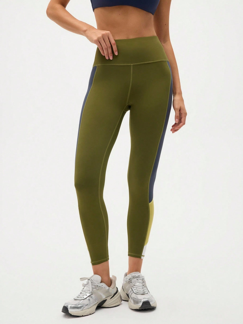 Legging Fitness Cintura Alta Com Recortes Em Blocos