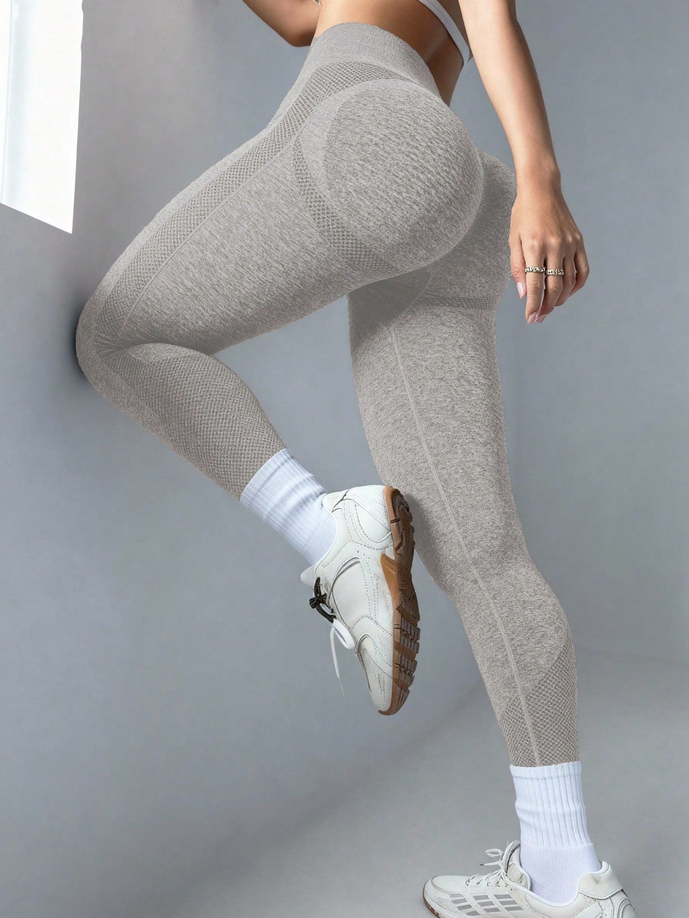 Legging Seamless Cintura Alta Com Acabamento Minimalista