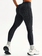 Legging Fitness Texturizada Estampa Animal Sem Costura