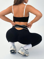 Legging Cintura Alta Com Abertura Posterior Funcional