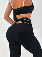 Legging Cintura Alta Com Abertura Posterior Funcional