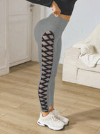 Legging Fitness Cintura Alta Com Vazado Lateral Trançado