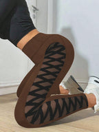 Legging Fitness Cintura Alta Com Vazado Lateral Trançado