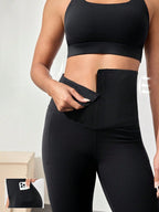 Legging Cintura Alta Com Fecho Em Colchetes