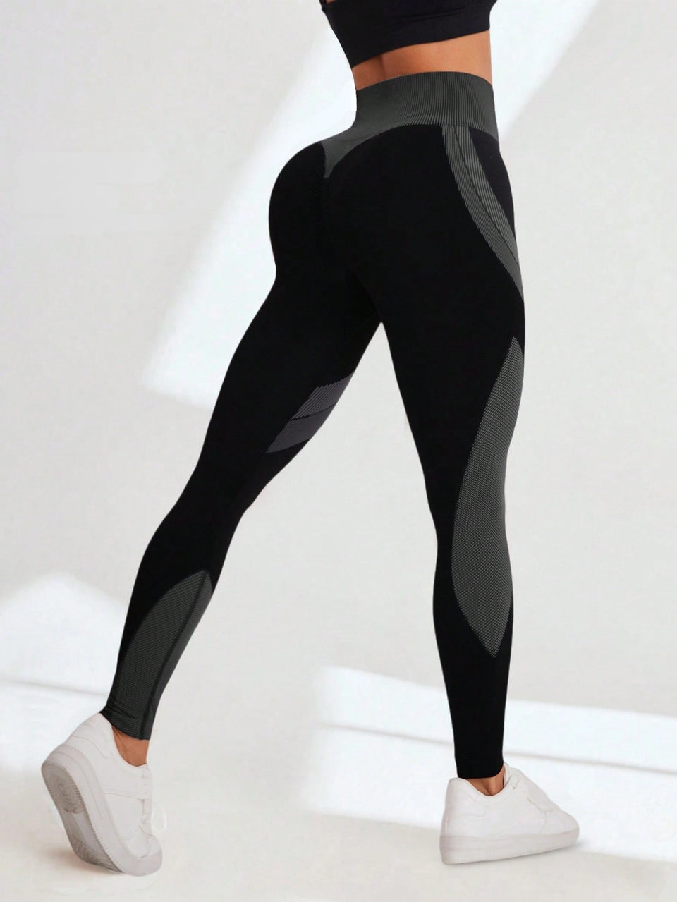 Legging Seamless Cintura Alta Com Painéis Anatômicos Laterais