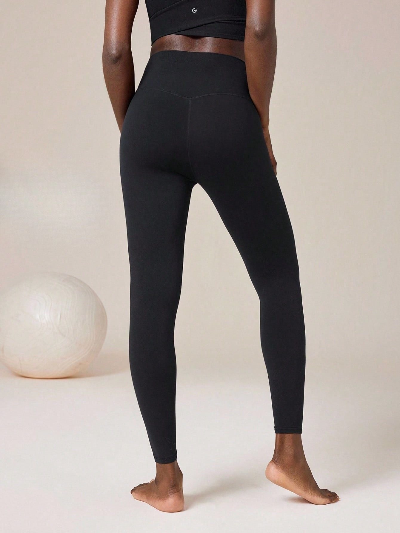 Legging Cintura Alta Com Recorte Anatômico Modelador