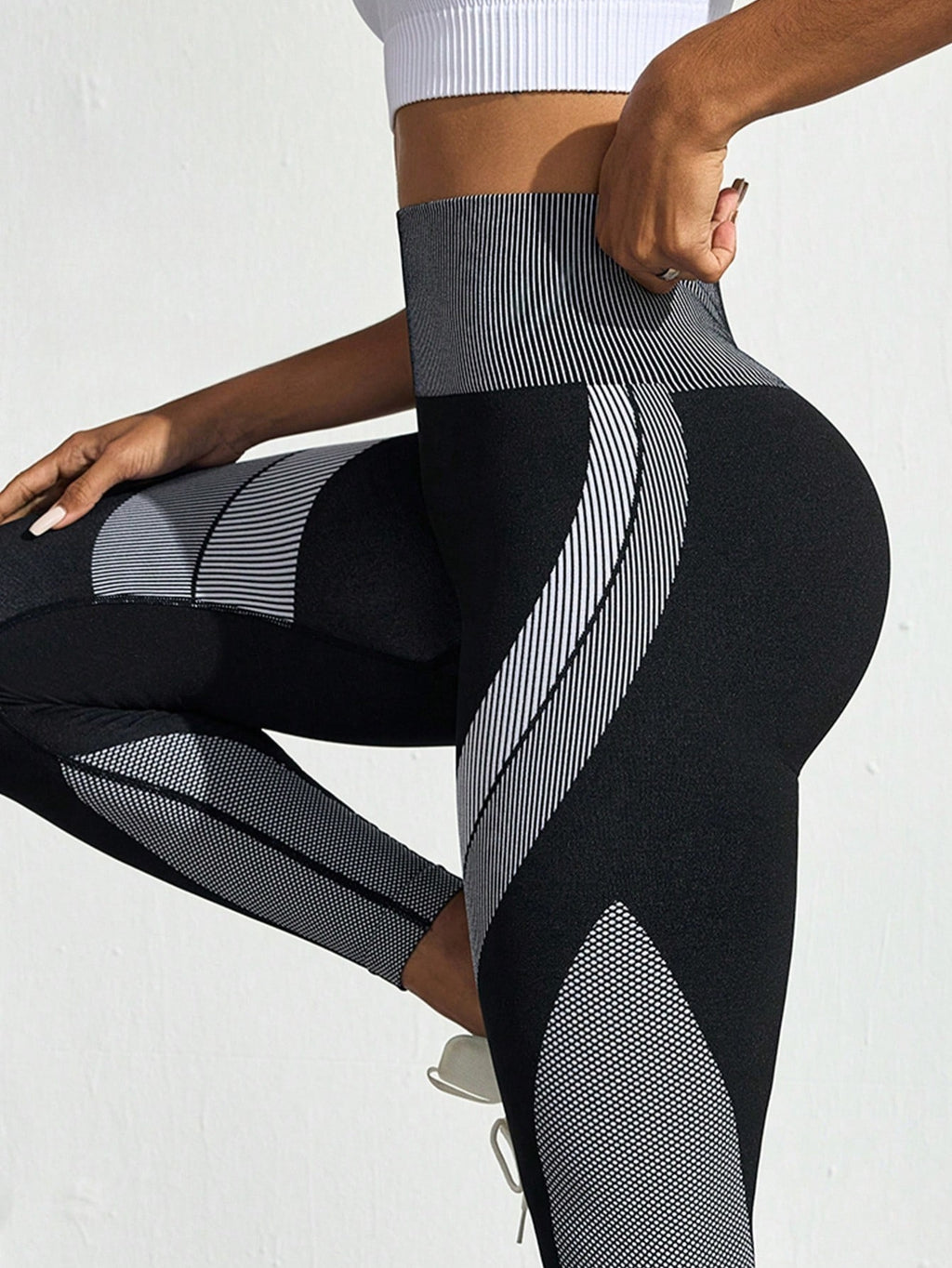 Legging Seamless Cintura Alta Com Painéis Anatômicos Laterais
